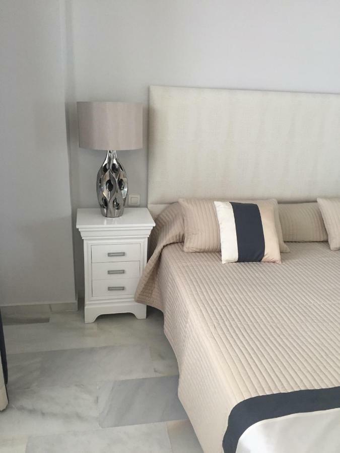 Beautiful 2 Bedroom Apartment @ Puerto Banus! Marbella Eksteriør bilde