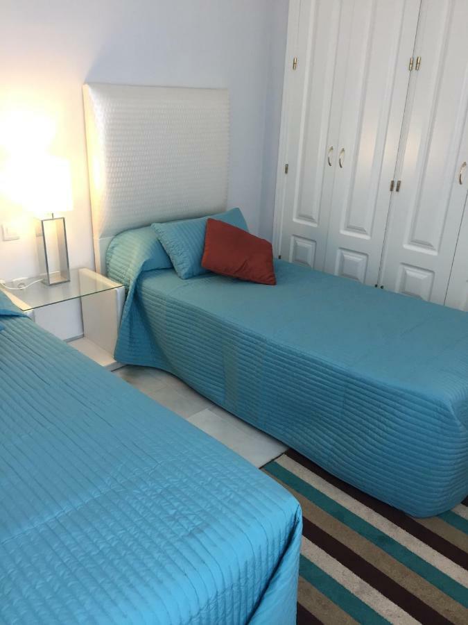 Beautiful 2 Bedroom Apartment @ Puerto Banus! Marbella Eksteriør bilde